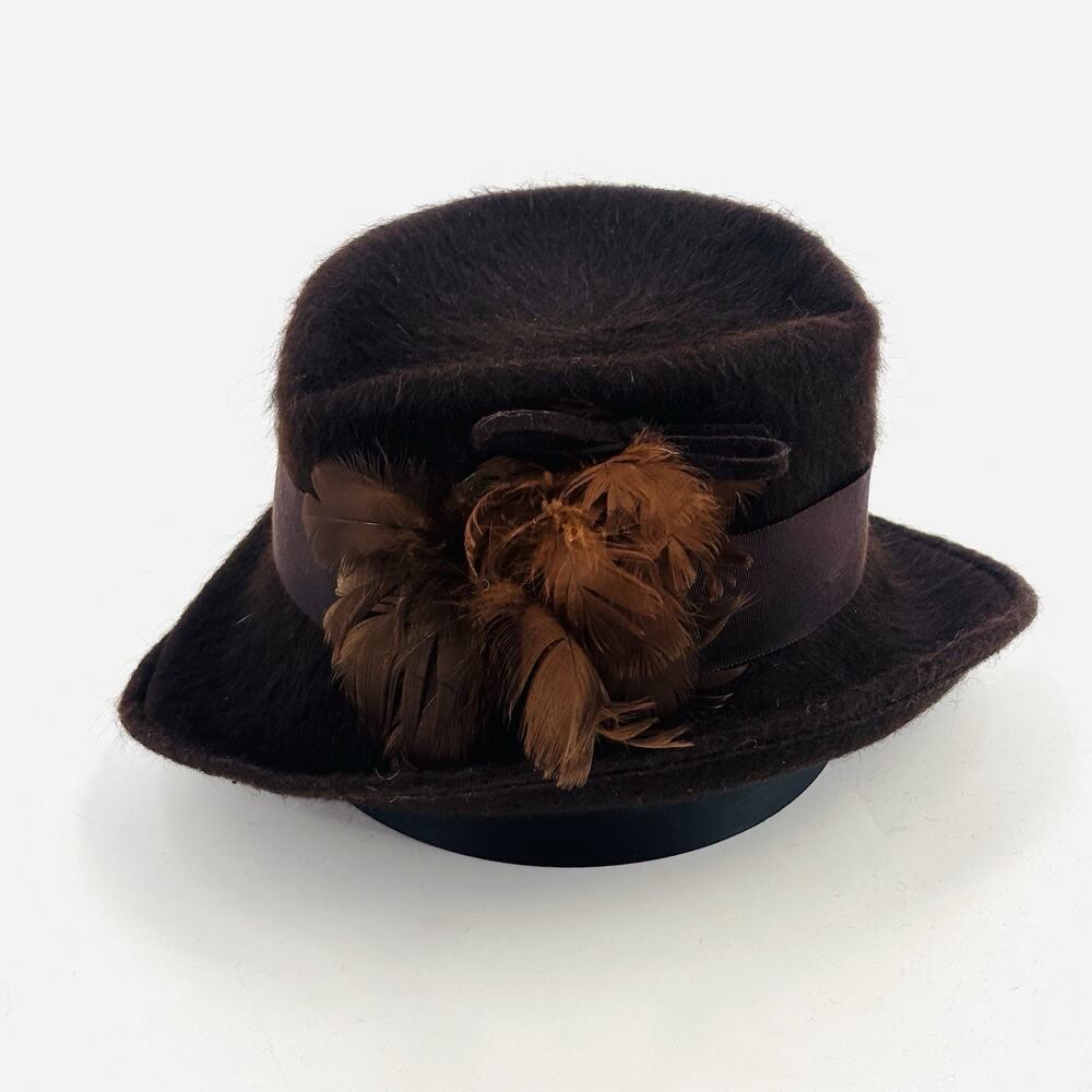 True Vintage Angora Cloche Hat 1940s Union Made USA Feather Pom Derby Gatsby VTG